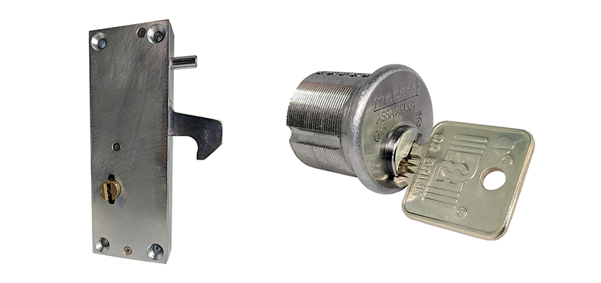 RR Fence Gates Brink Locks Repair in Murrieta, California